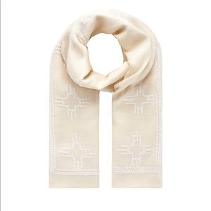 NWOT Cream of the Crop Scarf